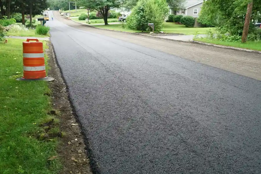 How Asphalt Paving Improves Driveway Durability in Lake Havasu City, AZ