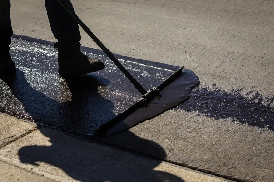 How Asphalt Sealing Protects Against Weather Damage Lake Havasu City, AZ