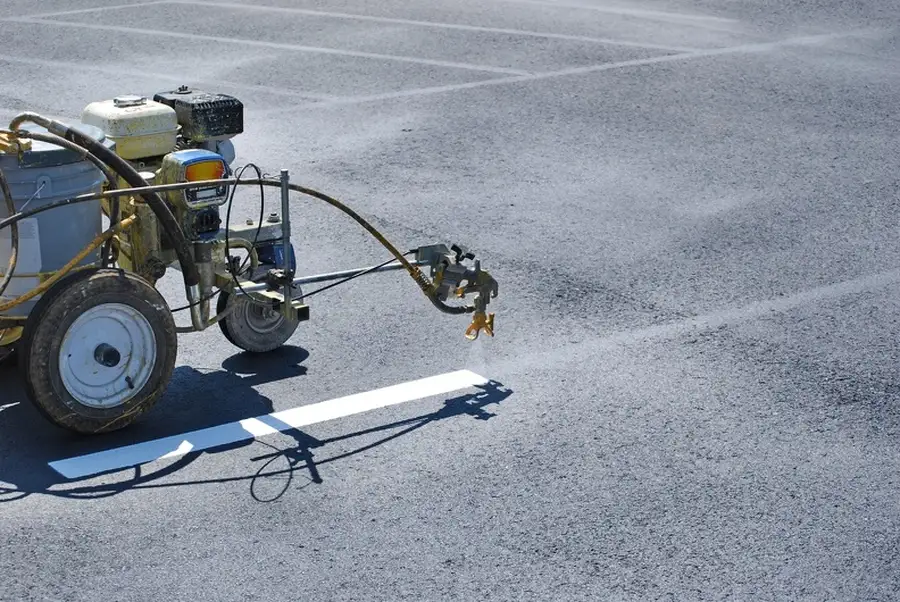 Key Benefits Of Asphalt Sealcoating For Longevity in Lake Havasu City, AZ